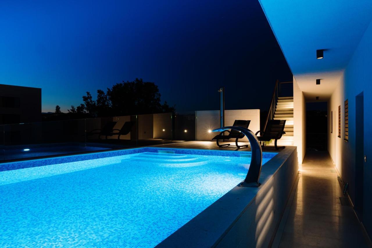 Lena Luxury Apartments II 扎达尔 外观 照片